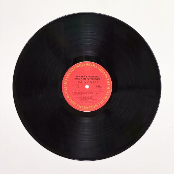Front of the record A Star Is Born by Barbra Streisand, Kris Kristofferson