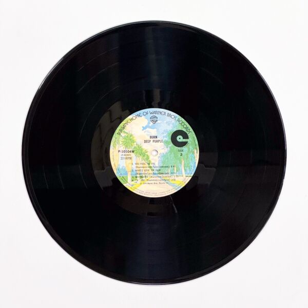Back of the record Burn by Deep Purple