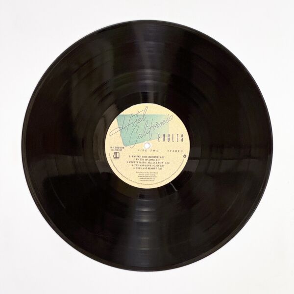 Back of the record Hotel California by Eagles