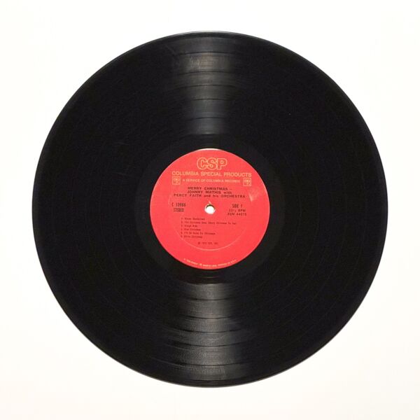Front of the record Merry Christmas by Johnny Mathis