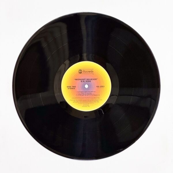 Back of the record Midnight Believer by B.B. King