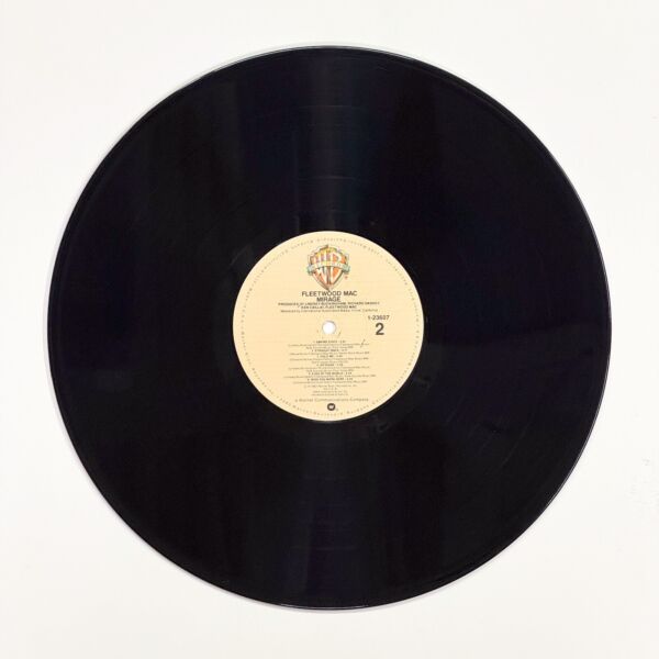 Back of the record Mirage by Fleetwood Mac