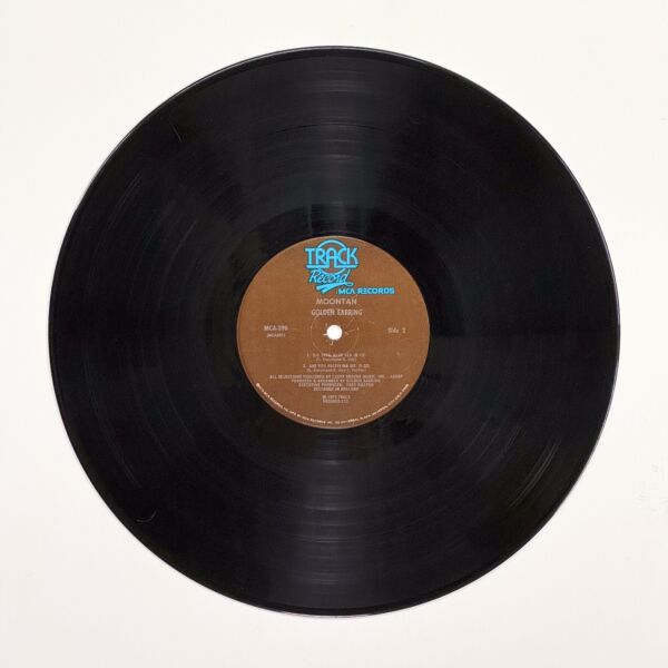 Back of the record Moontan by Golden Earring