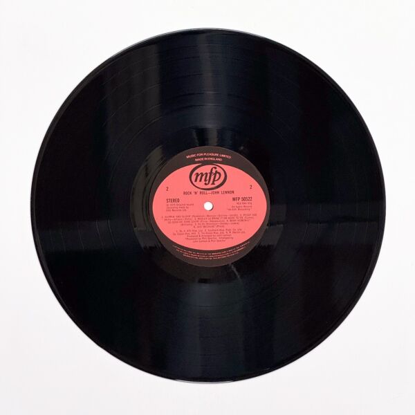 Back of the record Rock 'N' Roll by John Lennon