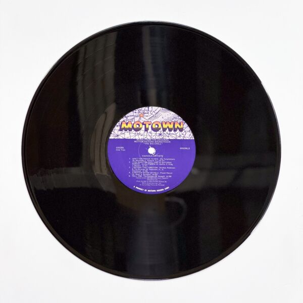 Back of the record The Big Chill Soundtrack by Various