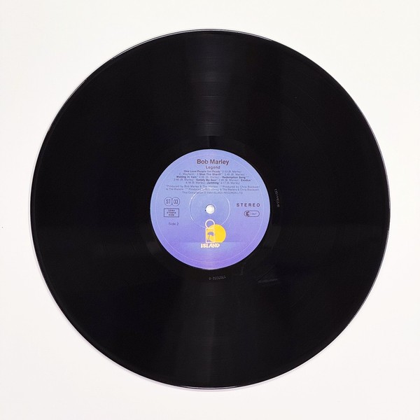 Back of the record Legend by Marley, Bob & Wailers
