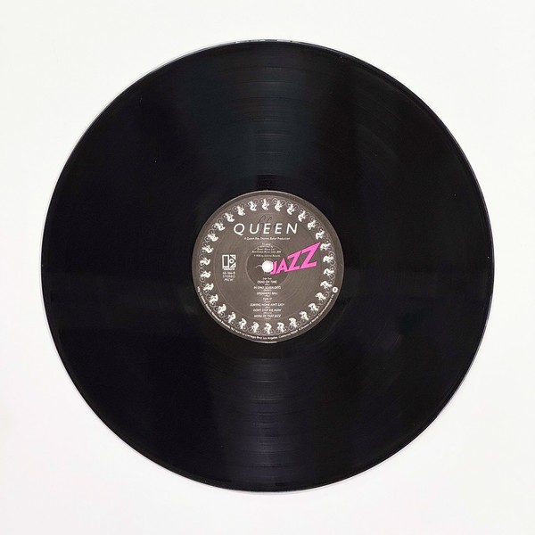 Back of the record Jazz by Queen