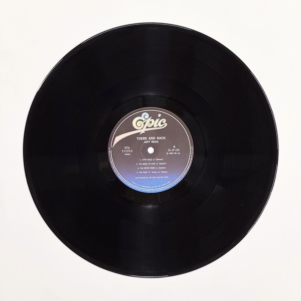 Front of the record There and Back by Jeff Beck